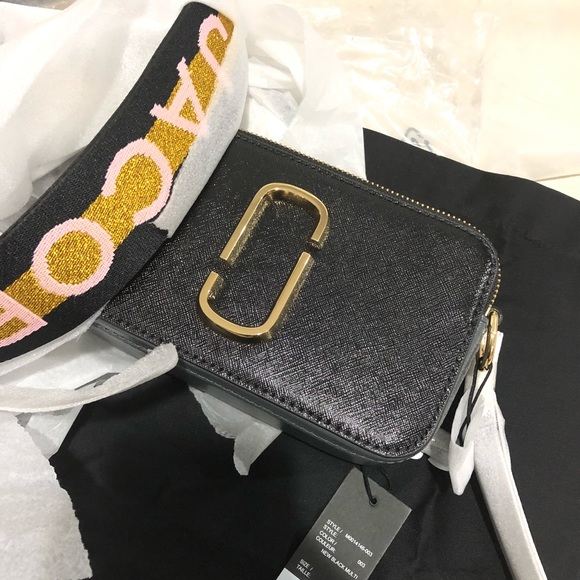 marc jacobs black multi snapshot